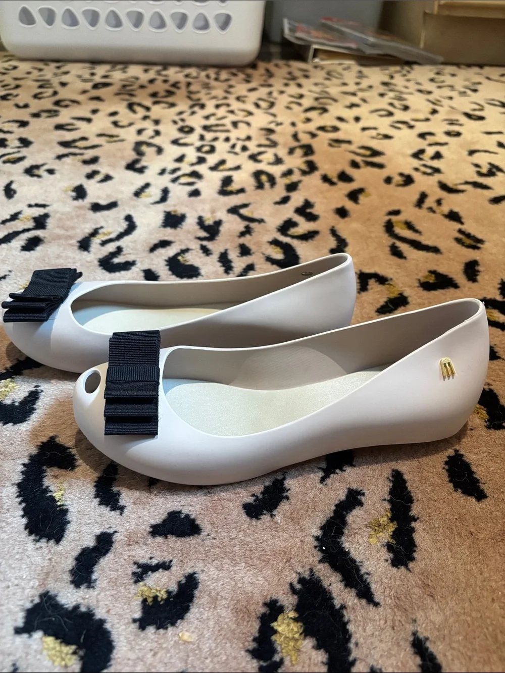 Melissa Ultra Sweet VIII Peep-Toe Flats with Black Bow Accent in Beige BNIB